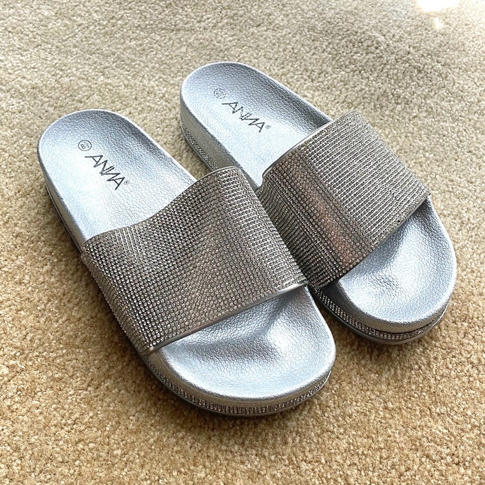 Anna Rhinestone Bling Sandal / Slides 8.5